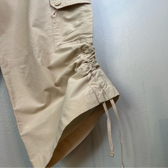 Woolrich Pants Size 12 Light Beige Cargo Pocket Cropped Lightweight Casual - Picture 4 of 9